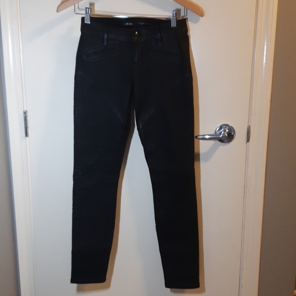 Slim fit pants
